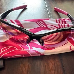 Authentic Oakley running sunglasses. Black/pink.